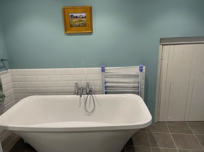 Image No.17-6 Bed House for sale