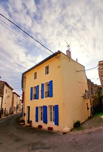 Image No.2-Maison de 6 chambres à vendre à Caunes-Minervois
