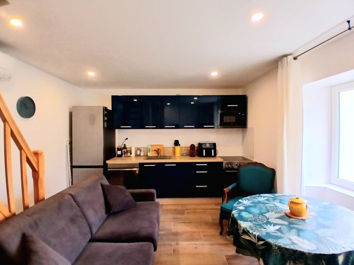 Image No.6-1 Bed House for sale