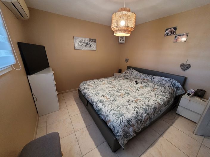 Image No.13-5 Bed Property for sale