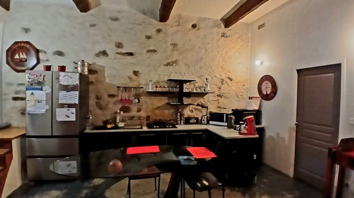 Image No.15-3 Bed House for sale