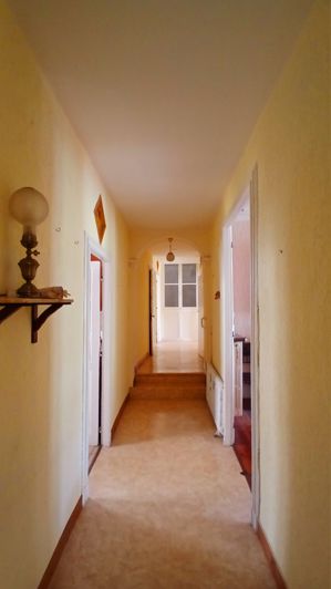 Image No.21-10 Bed House for sale