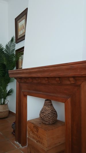 Image No.37-6 Bed Property for sale