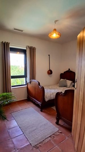 Image No.39-6 Bed Property for sale