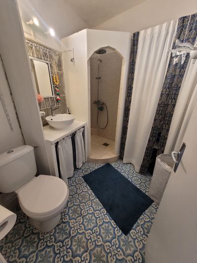 Image No.8-3 Bed House for sale