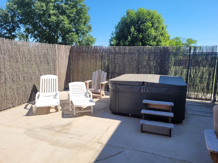 Image No.10-5 Bed Property for sale