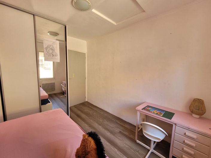 Image No.15-2 Bed Apartment for sale