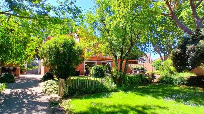 Image No.12-5 Bed House for sale