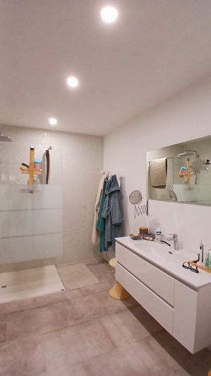 Image No.20-5 Bed House for sale