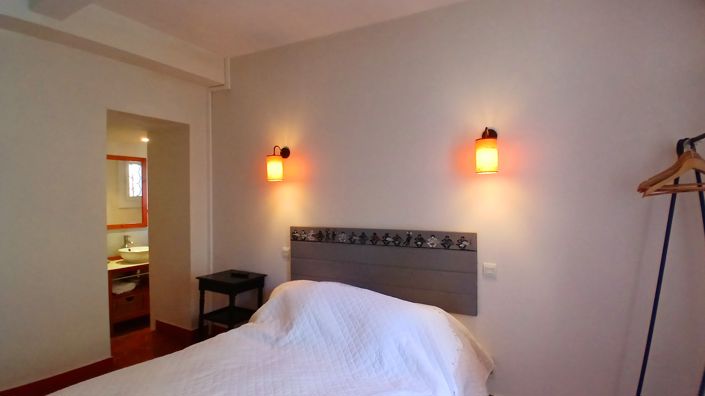 Image No.29-5 Bed House for sale