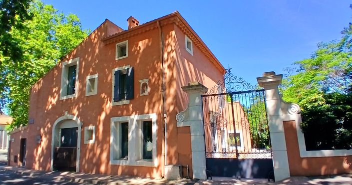 Image No.5-5 Bed House for sale