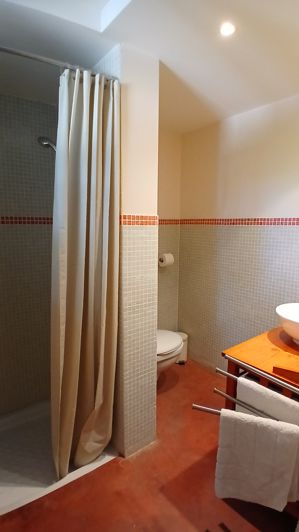 Image No.32-5 Bed House for sale