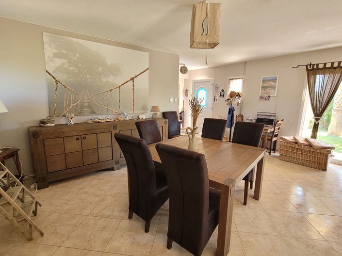 Image No.8-Propriété de 4 chambres à vendre à Saint-Geniès-de-Fontedit