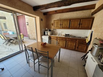 mag486000ebo