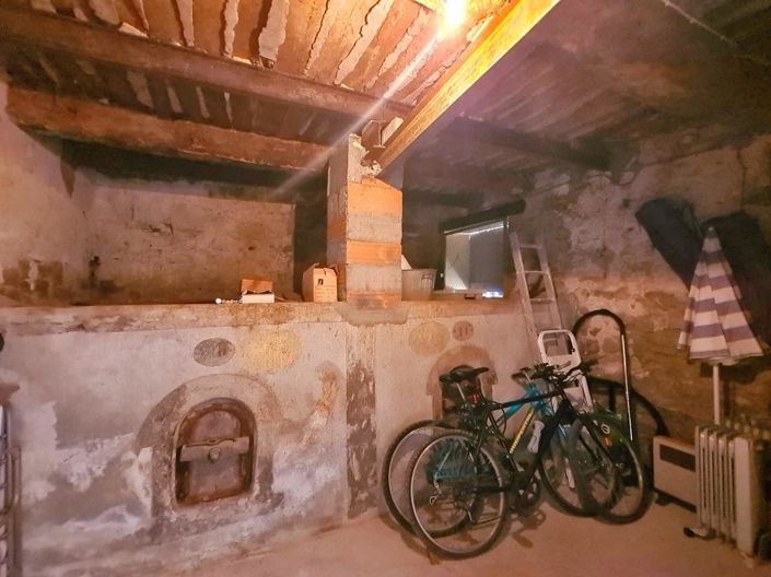 Image No.21-2 Bed House for sale