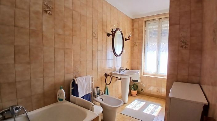 Image No.24-Maison de 5 chambres à vendre à Roquebrun