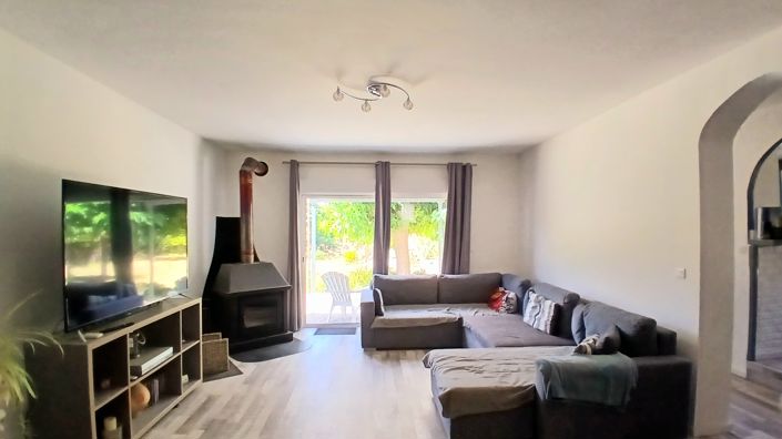 Image No.10-3 Bed Barn for sale