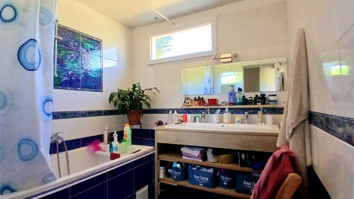 Image No.15-3 Bed Barn for sale