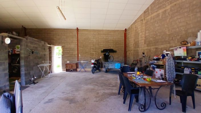 Image No.23-3 Bed Barn for sale