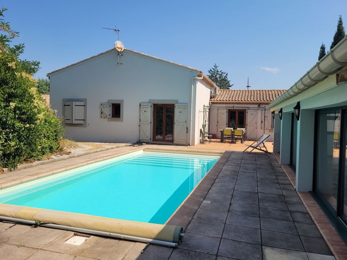Image No.2-3 Bed Property for sale