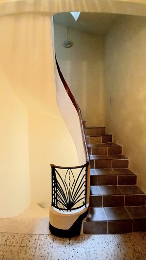 Image No.8-4 Bed House for sale