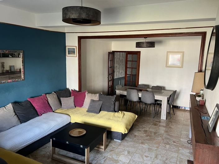 Image No.16-4 Bed House for sale