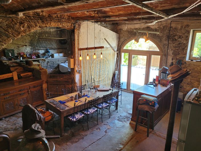 Image No.19-5 Bed House for sale