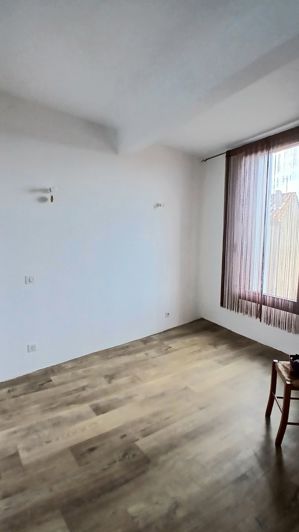 Image No.20-3 Bed House for sale