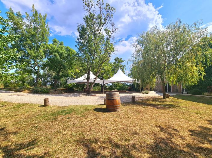 Image No.4-5 Bed Commercial for sale