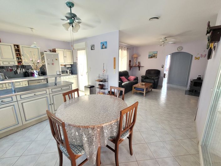 Image No.7-4 Bed Property for sale