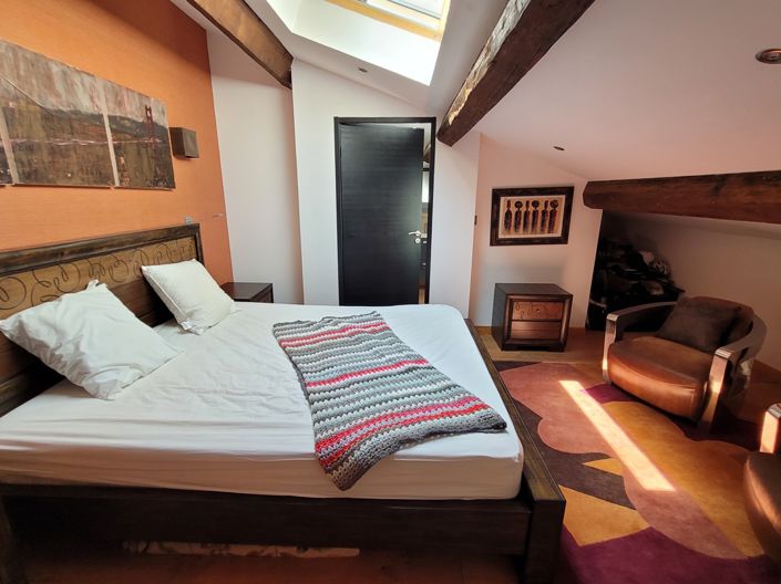 Image No.17-3 Bed House for sale