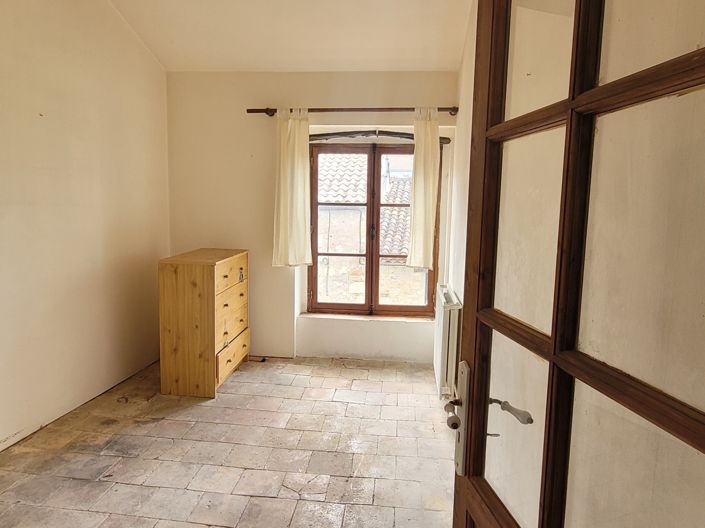 Image No.11-4 Bed House for sale