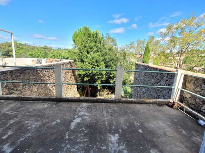 Image No.18-4 Bed House for sale