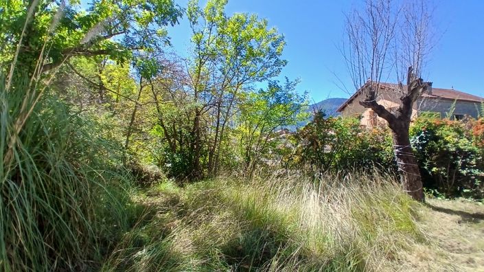 Image No.8-4 Bed Property for sale