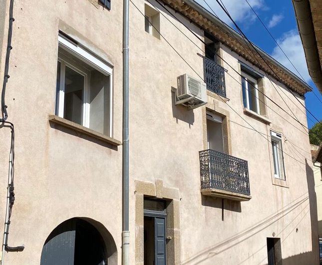 Image No.1-4 Bed House for sale