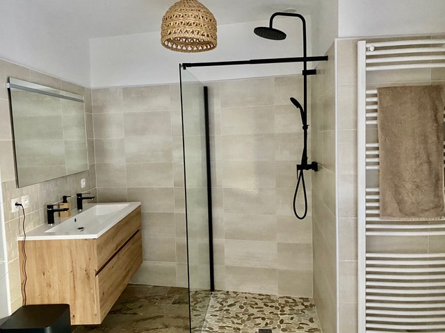 Image No.11-4 Bed House for sale