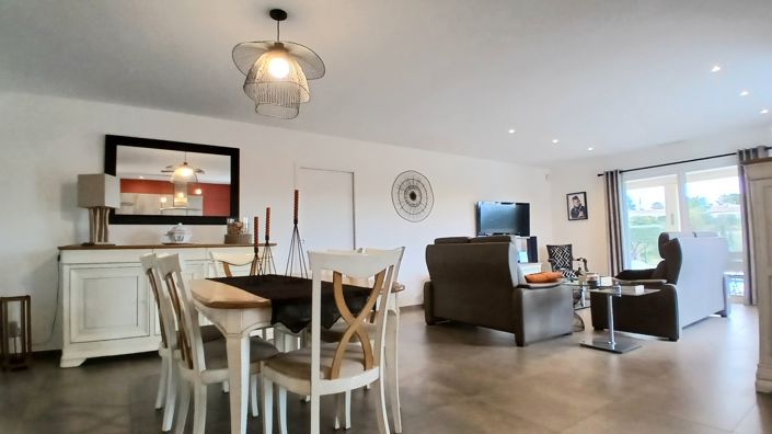 Image No.10-Propriété de 4 chambres à vendre à Autignac