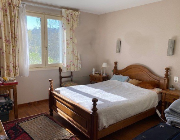 Image No.24-5 Bed Property for sale