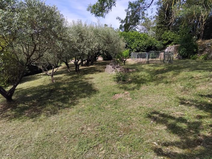 Image No.7-5 Bed Property for sale