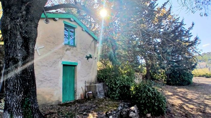 Image No.9-5 Bed Property for sale