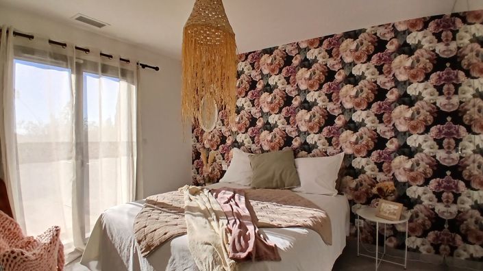 Image No.28-4 Bed Property for sale