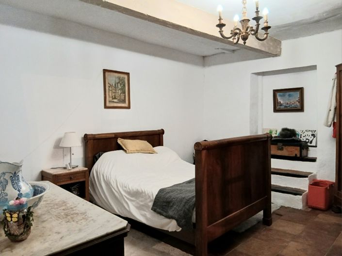 Image No.23-Maison de 4 chambres à vendre à Fouzilhon