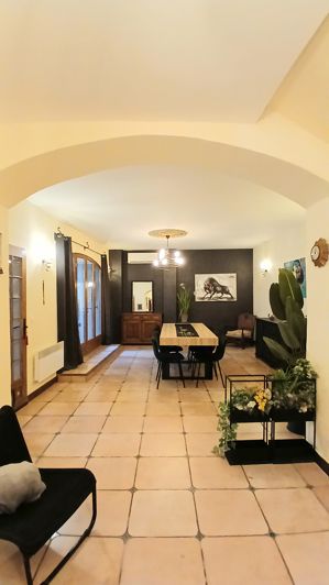 Image No.13-5 Bed House for sale