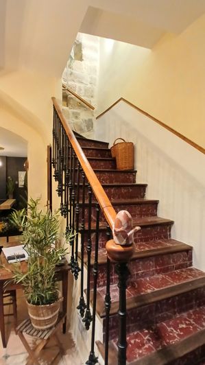 Image No.16-5 Bed House for sale