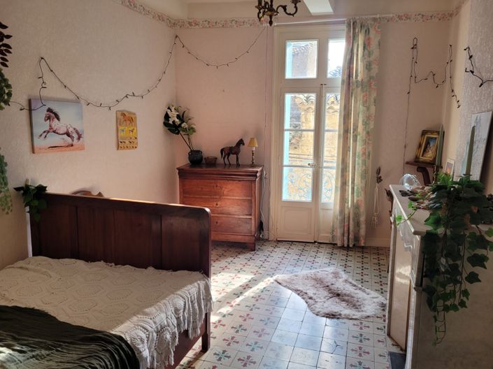 Image No.13-7 Bed House for sale