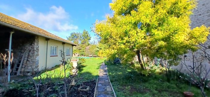 Image No.11-7 Bed House for sale