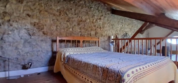 Image No.38-7 Bed House for sale