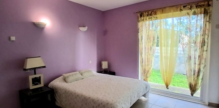 Image No.17-3 Bed Property for sale