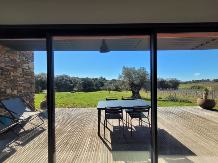 Image No.9-2 Bed Commercial for sale