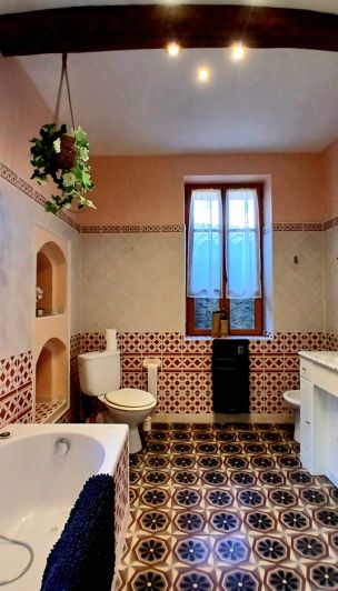 Image No.25-5 Bed House for sale